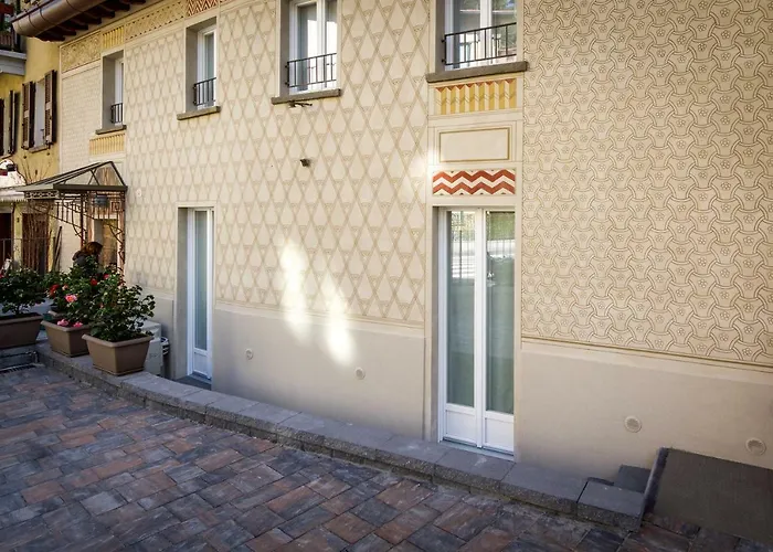 Casa Perlasca チェルノッビオ